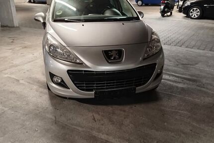 Peugeot 207 192.000 km 2.999 &euro; Stuttgart 70499
