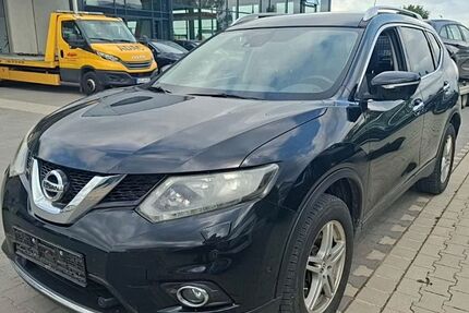 Nissan X-Trail 198.800 km 8.999 &euro; Stuttgart 70374