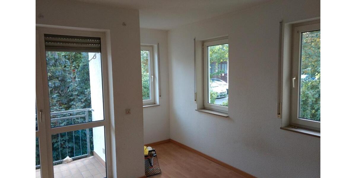 Etagenwohnung Pforzheim Eutingen - 1 Zimmer, 29 m&sup2;, 380&euro; | Angebot:27584055