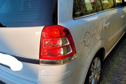 Opel Zafira 133.000 km 5.750 &euro; Leonberg 71229
