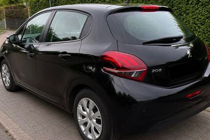 Peugeot 208 82.000 km 6.450 &euro; Remseck 71686