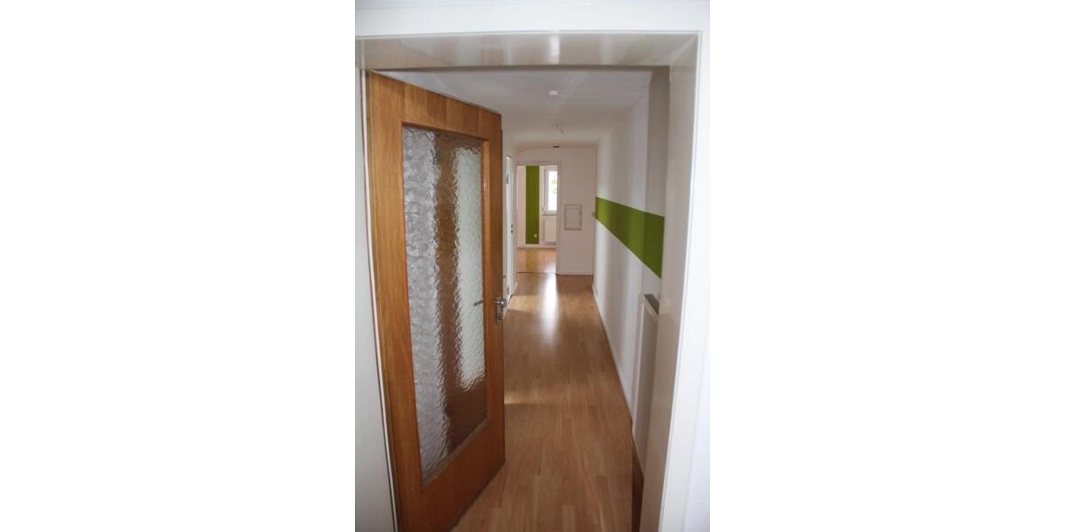 Dachgeschoßwohnung Esslingen am Neckar Hegensberg - 2 Zimmer, 50 m&sup2;, 700&euro; | Angebot:25392231