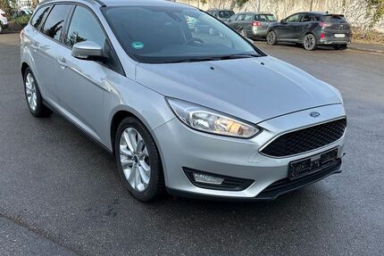 Ford Focus 150.000 km 6.600 € Möglingen/Ludwigsburg 71696