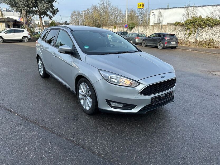 Ford Focus 150.000 km 6.600 € Möglingen/Ludwigsburg 71696