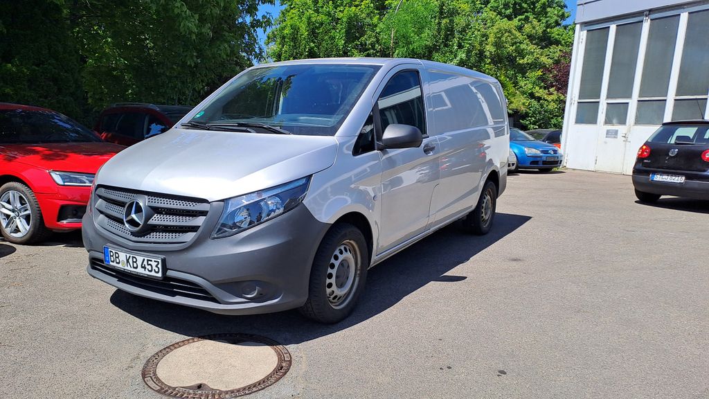 Mercedes-Benz Vito 207.550 km 13.690 &euro; Stuttgart 70374