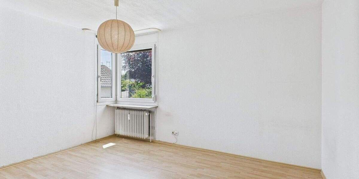 Etagenwohnung Esslingen am Neckar Sulzgries - 3 Zimmer, 88 m&sup2;, 290.000&euro; | Angebot:24155845