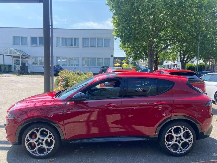 Alfa Romeo Tonale 43.000 km 28.900 € Asperg 71679