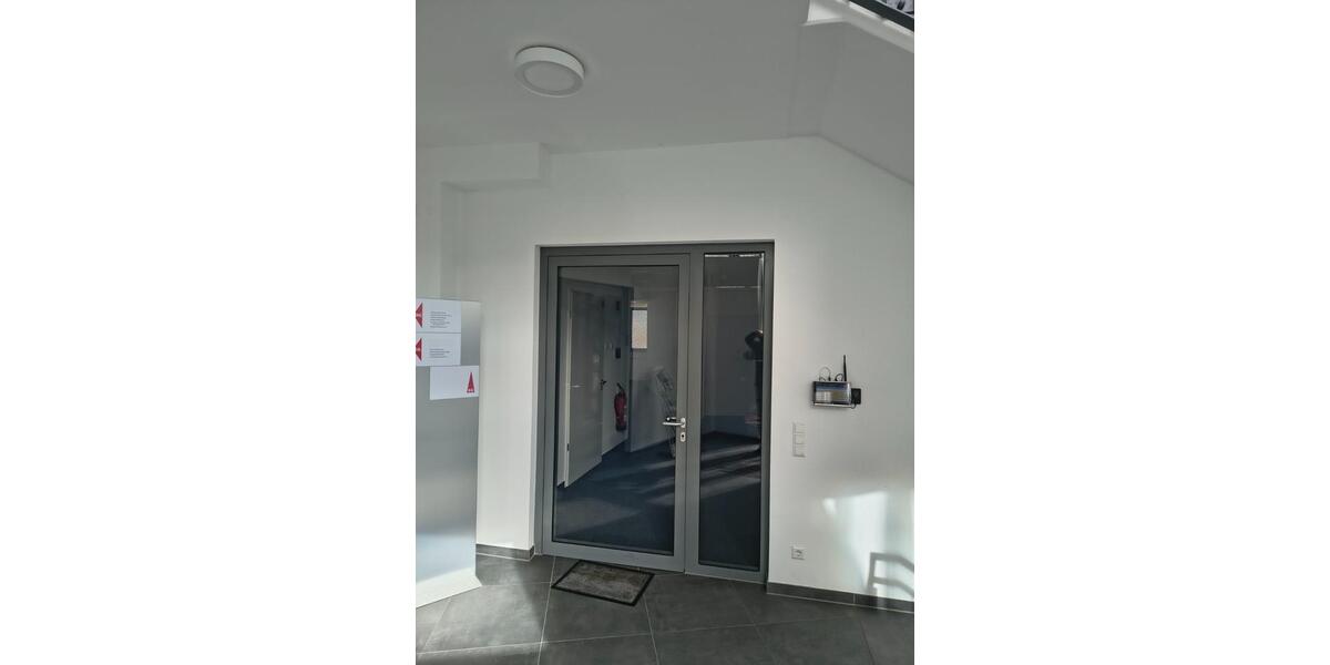 Gewerbeobjekt Weissach - 1.690&euro; | Angebot:19591920