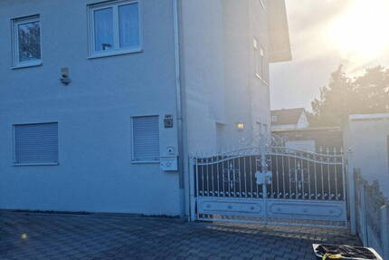 Haus Pforzheim Nordweststadt - 7 Zimmer, 161 m&sup2;, 565.000&euro; | Angebot:26213556
