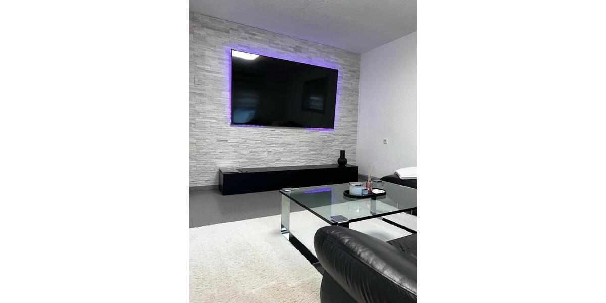 Etagenwohnung Sachsenheim - 3 Zimmer, 66 m&sup2;, 1.100&euro; | Angebot:26150980
