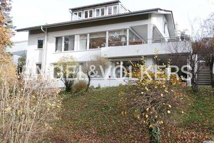 Haus Tübingen Schönblick / Winkelwiese - 10 Zimmer, 263 m&sup2;, 1.450.000&euro; | Angebot:25257267