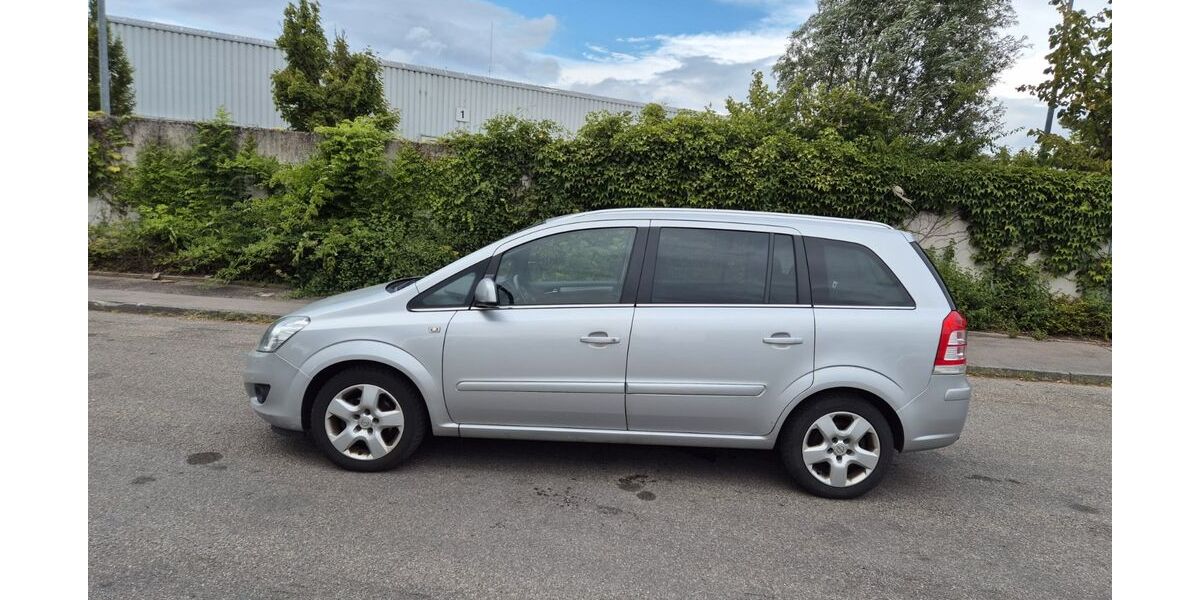 Opel Zafira 198.000 km 3.700 &euro; möglingen 71696