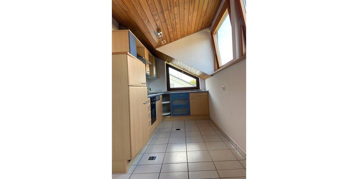 Dachgeschoßwohnung Sindelfingen Darmsheim - 1.5 Zimmer, 43 m&sup2;, 985&euro; | Angebot:27601313
