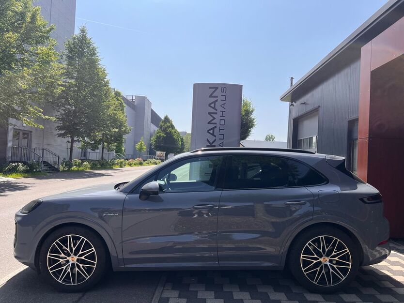 Porsche Cayenne 26.200 km 101.400 € Sindelfingen 71065