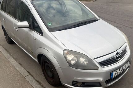 Opel Zafira 160.000 km 890 &euro; Stuttgart 70178