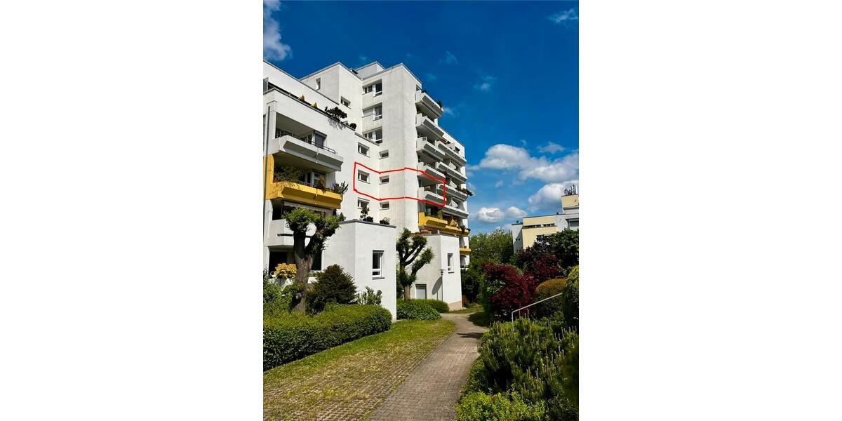 Etagenwohnung Esslingen am Neckar Brühl - 4 Zimmer, 94 m&sup2;, 360.000&euro; | Angebot:26577480