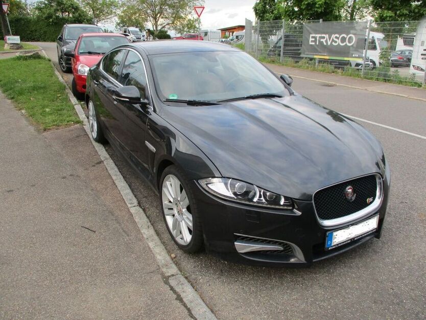 XF