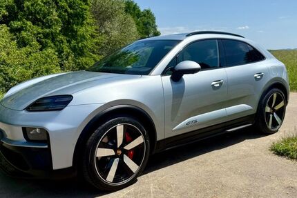 Porsche Macan 4.800 km 107.900 &euro; Aichtal 72631