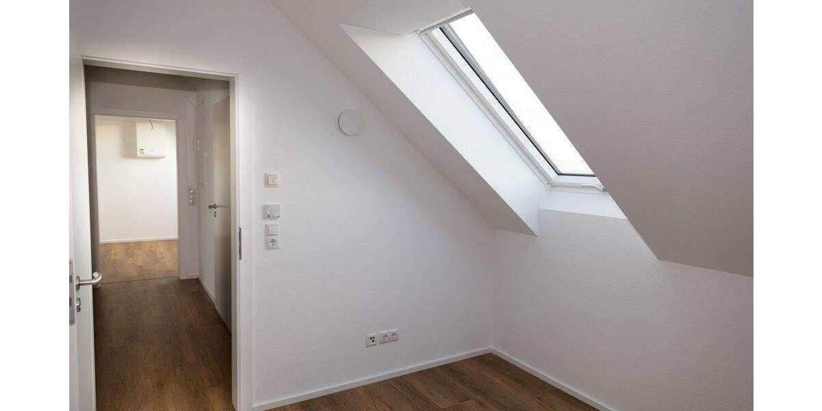 Etagenwohnung Eberdingen / Nußdorf Nussdorf - 3 Zimmer, 72 m&sup2;, 1.030&euro; | Angebot:23968946
