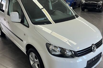 VW Caddy 72.756 km 12.299 &euro; Bietigheim-Bissingen 74321