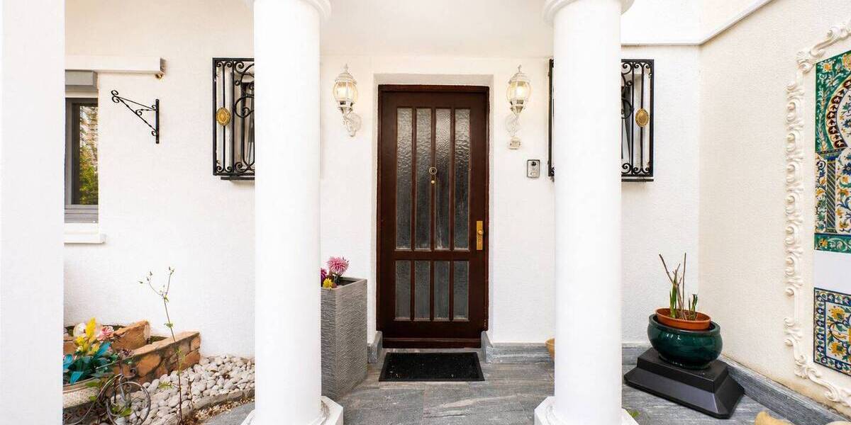 Reihenmittelhaus Stuttgart Rot - 6 Zimmer, 121 m&sup2;, 660.000&euro; | Angebot:26797804