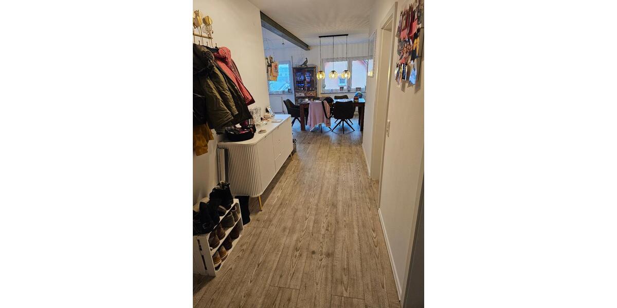 Maisonettenwohnung Ludwigsburg Oßweil - 5 Zimmer, 168 m&sup2;, 1.900&euro; | Angebot:26164663