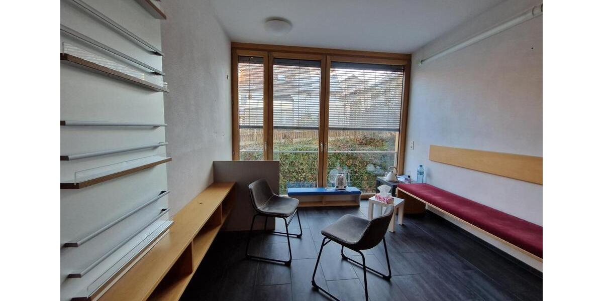 Gewerbeobjekt Reutlingen Altenburg - 2.100&euro; | Angebot:24642583