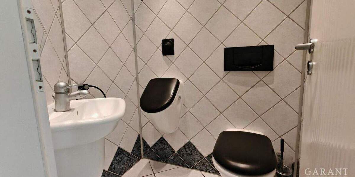 Einfamilienhaus Niefern Öschelbronn Niefern - 7 Zimmer, 239 m&sup2;, 579.000&euro; | Angebot:25778807