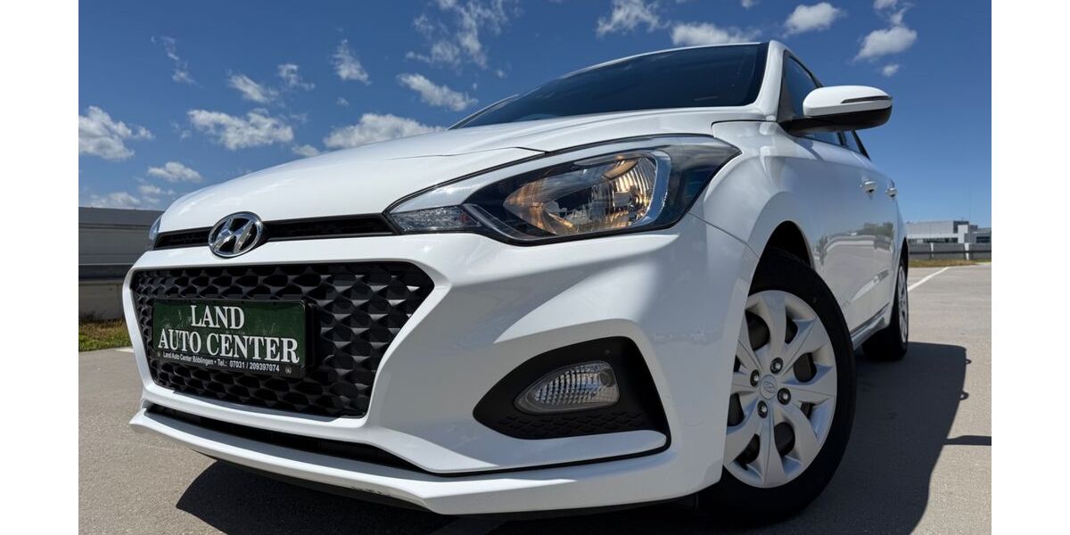 Hyundai i20 21.000 km 11.890 &euro; Böblingen/Stuttgart 71032