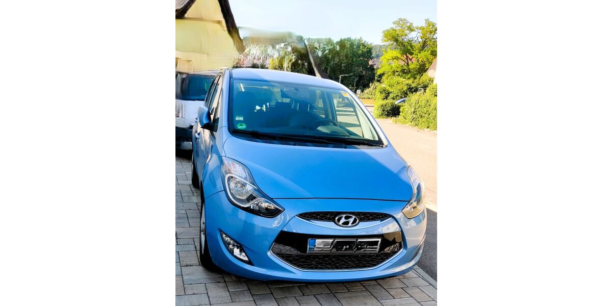 Hyundai ix20 64.500 km 8.400 &euro; Sachsenheim 74343