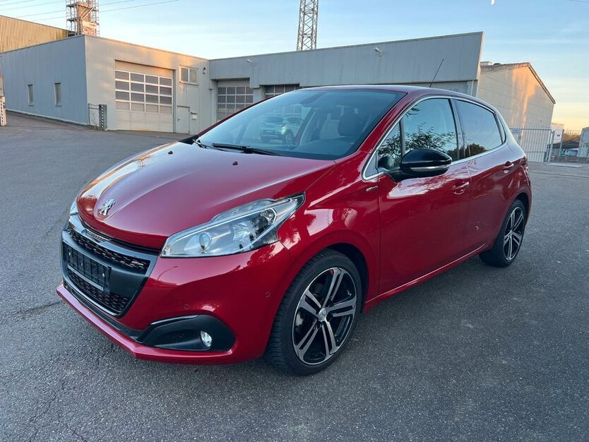 Peugeot 208 29.000 km 12.850 € Möglingen 71696