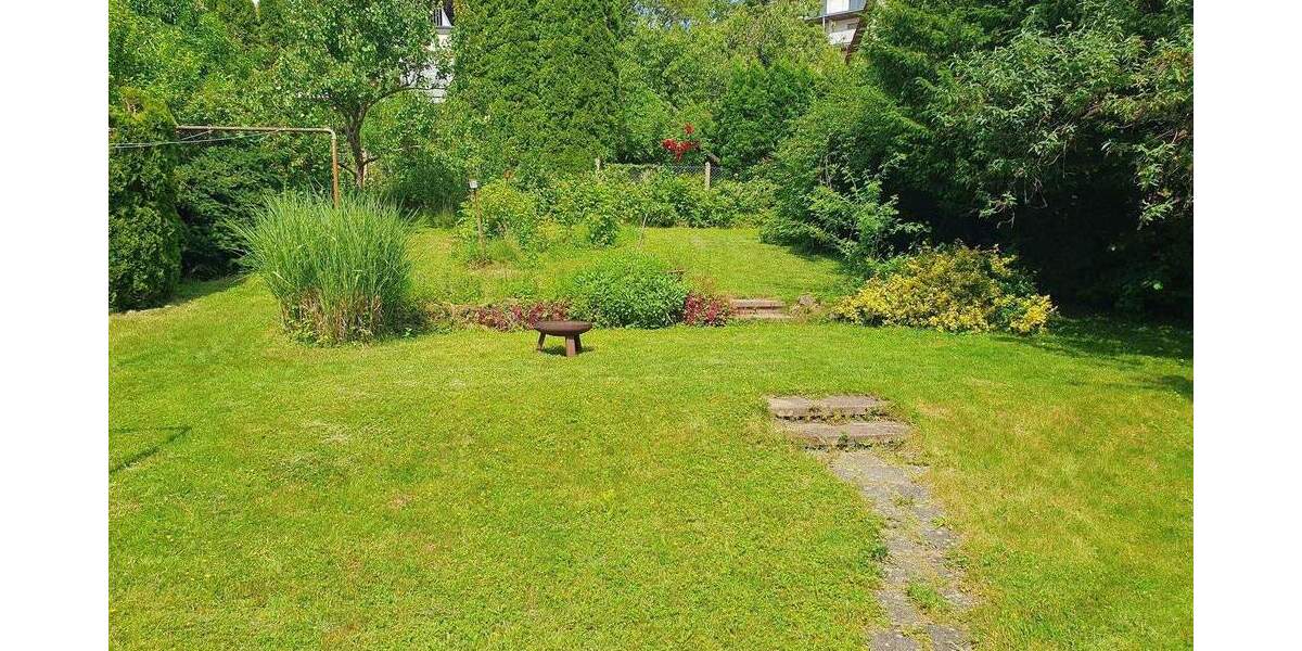 Einfamilienhaus Esslingen Oberesslingen - 7 Zimmer, 170 m&sup2;, 850.000&euro; | Angebot:24788470