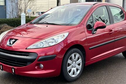 Peugeot 207 170.000 km 2.450 &euro; Waiblingen 71334