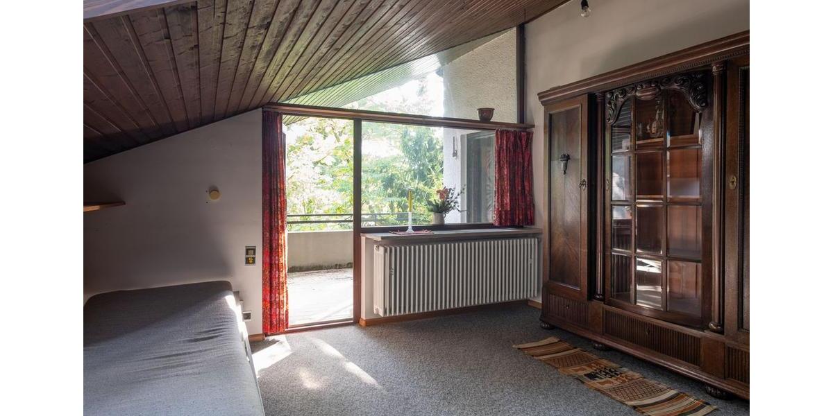 Einfamilienhaus Niefern-Öschelbronn Öschelbronn - 10 Zimmer, 459 m&sup2;, 950.000&euro; | Angebot:27096882