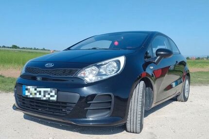 Kia Rio 121.500 km 5.100 &euro; Neuhausen auf den Fildern 73765