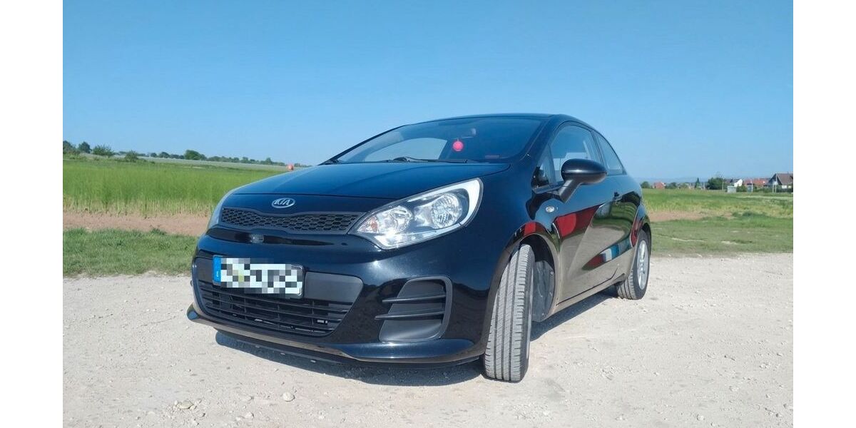 Kia Rio 121.500 km 5.100 &euro; Neuhausen auf den Fildern 73765