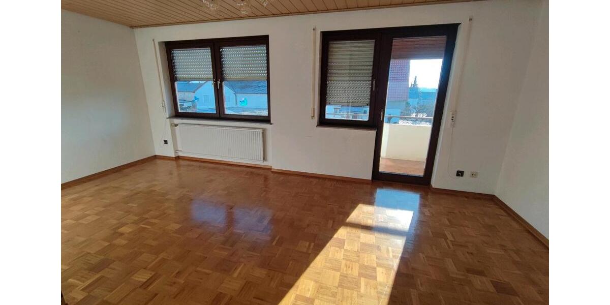 Doppelhaushälfte Herrenberg - 6 Zimmer, 146 m&sup2;, 550.000&euro; | Angebot:24825615