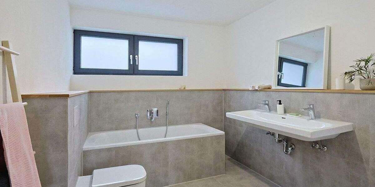 Etagenwohnung Filderstadt Plattenhardt - 4 Zimmer, 125 m&sup2;, 686.000&euro; | Angebot:24321254