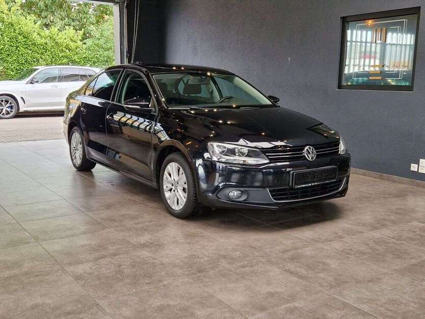 VW Jetta 213.000 km 4.899 € Gäufelden 71126