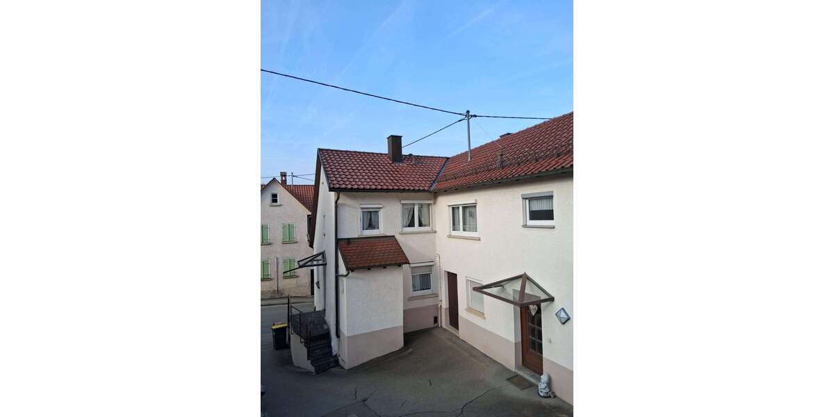 Einfamilienhaus Reutlingen Reutlingen-Betzingen - 7 Zimmer, 160 m&sup2;, 249.000&euro; | Angebot:25989151