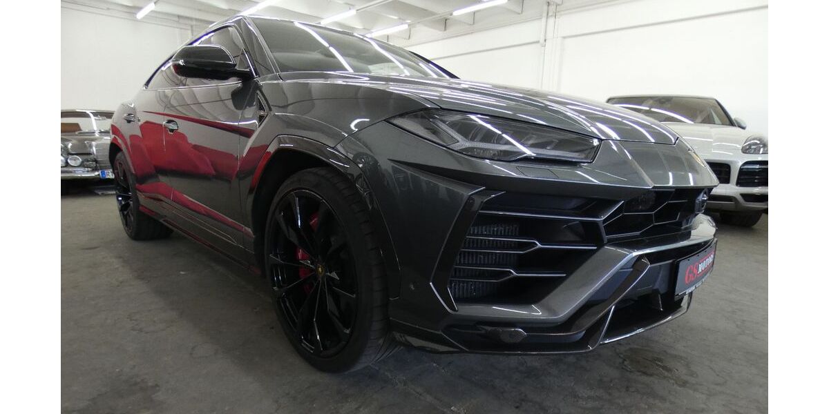 Lamborghini Urus 98.000 km 195.499 &euro; Metzingen 72555