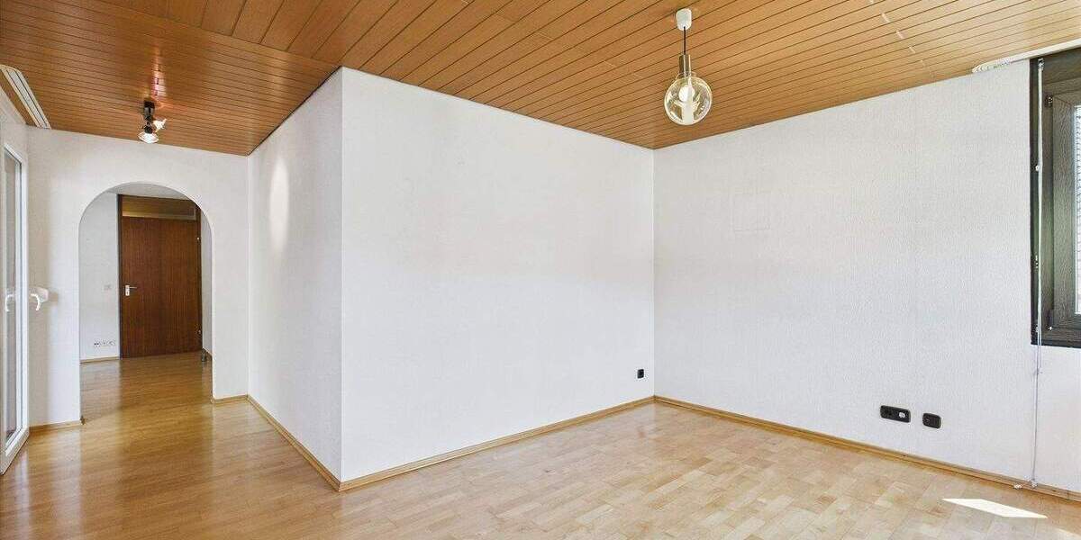 Etagenwohnung Esslingen am Neckar Sulzgries - 3 Zimmer, 88 m&sup2;, 290.000&euro; | Angebot:24155845