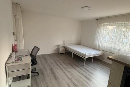 Wohnung Ludwigsburg Eglosheim - 2 Zimmer, 50 m&sup2;, 475&euro; | Angebot:25251546