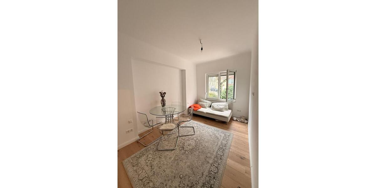 Etagenwohnung Stuttgart Stuttgart-Ost - 3 Zimmer, 67 m&sup2;, 1.595&euro; | Angebot:24695376