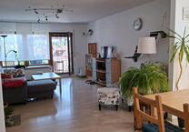 Vermiete sehr schön geschnittene helle 3,5 Zimmer Wohnung