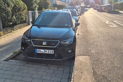 Seat Arona 28.700 km 21.595 € Fellbach 70736