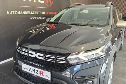 Dacia Sandero 9.000 km 16.990 &euro; Reutlingen 72760