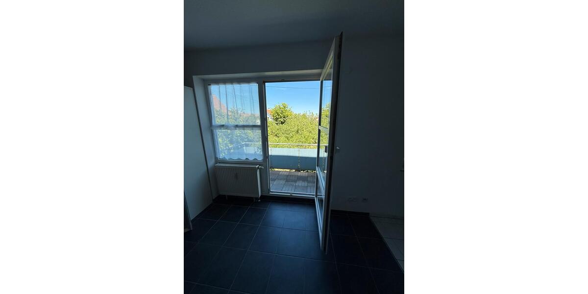 Hochparterre Tübingen Schönblick / Winkelwiese - 1 Zimmer, 28 m&sup2;, 600&euro; | Angebot:26406604