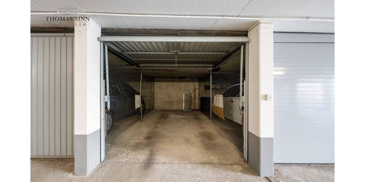 Modernisierungsbedürftige 3,5 Zimmer Wohnung mit schönem Blick ins Grüne - Sofort frei! 3 zimmer