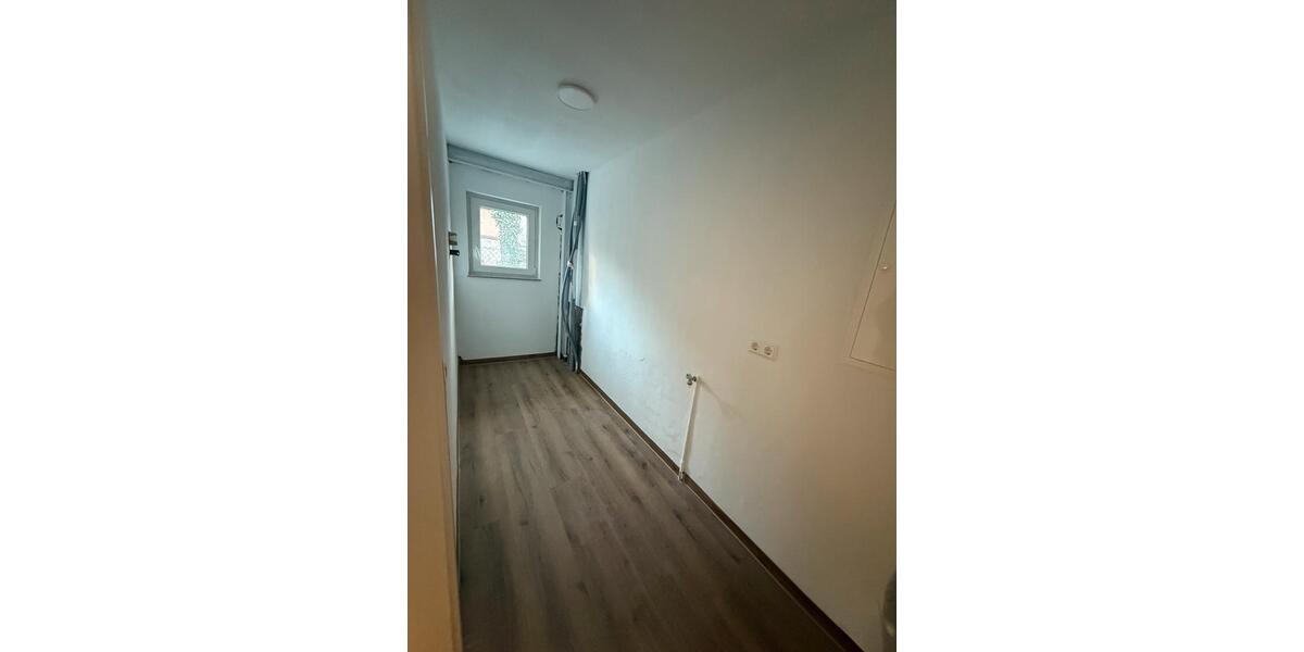 Etagenwohnung Calw - 4 Zimmer, 120 m&sup2;, 1.300&euro; | Angebot:24805997